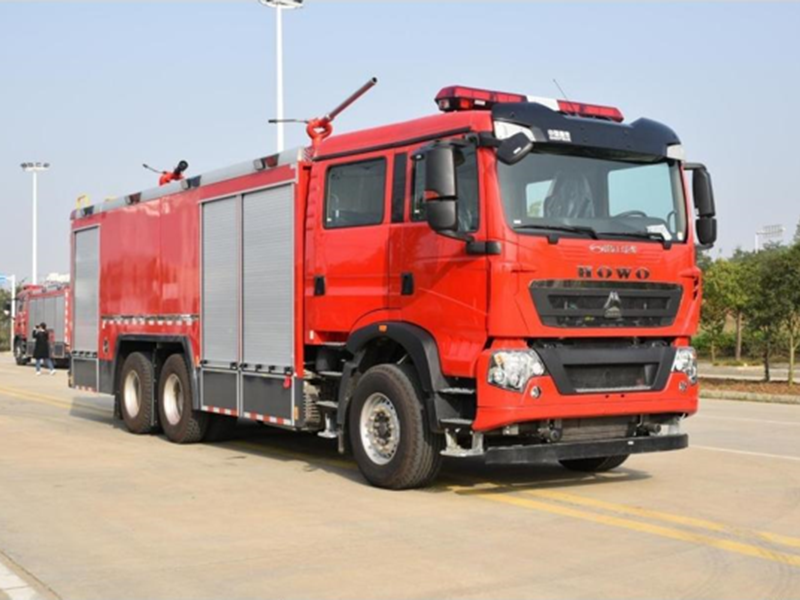 11噸   國六  豪沃TX7后雙橋干粉泡沫聯(lián)用消防車